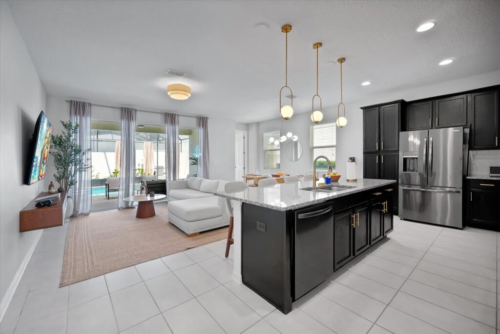 Tiffanys Villas Solara